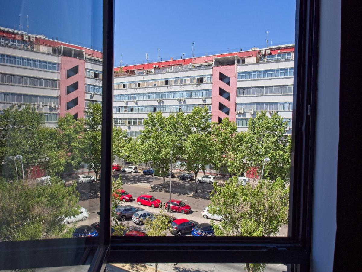 Dwo Colours Alcala Hotel Madrid Exterior photo